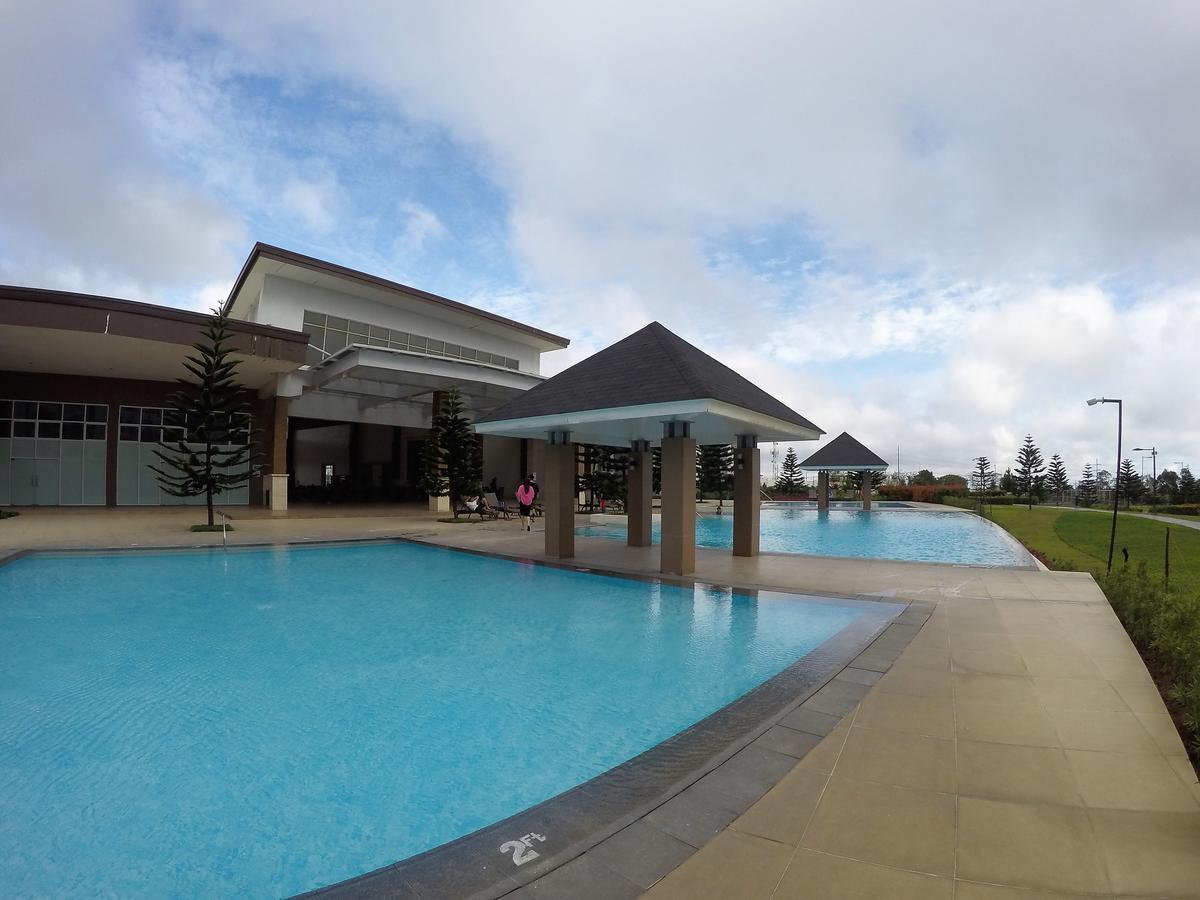 Wind Residence Condo - Tagaytay By Jaderooms Tagaytay City Εξωτερικό φωτογραφία